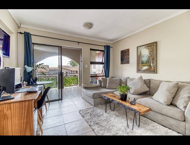 1 BEDROOM APARTMENT RENTED IN FOURWAYS